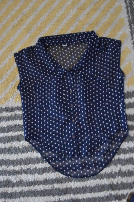 Bodkovaná blúzka asos, 36