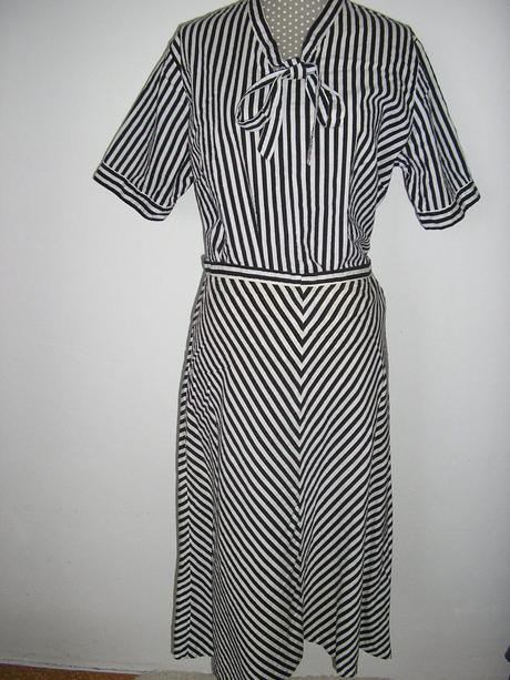 Dvojdielna letné šaty 918, xl