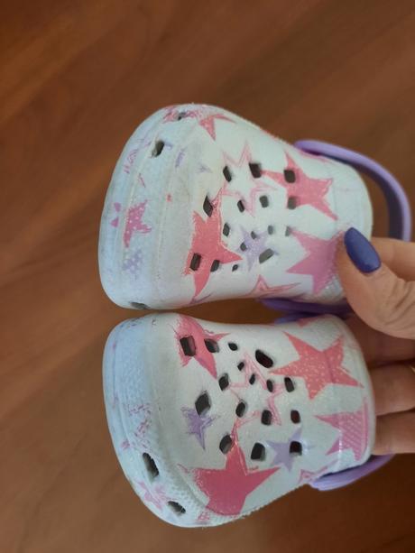 Dievčenské kroksy, 22