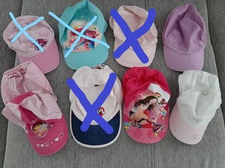 4 x šiltovka velk. 1 - 4rokov., 134