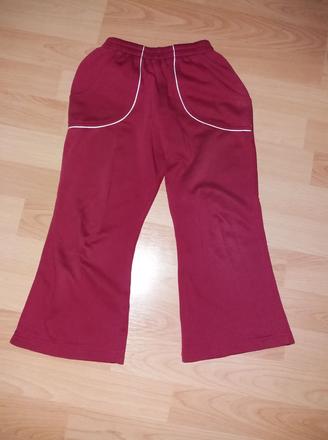 Teplákové nohavice, 116