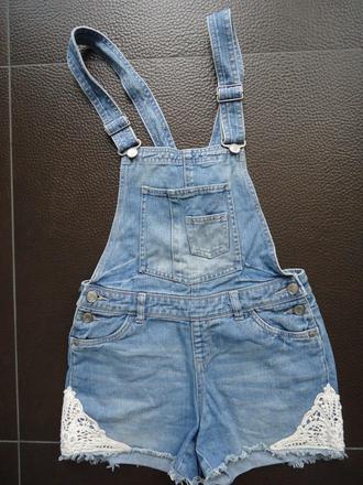 Trakové riflové šortky s krajkou, c&a,146