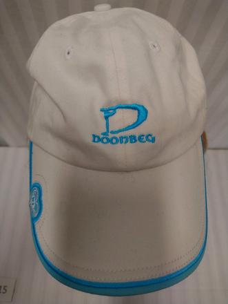 Biela šiltovka s modrým lemovaním č. 515, doonbeg,