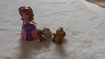 Babika sofia so zvieratkami, 