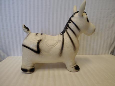 Gumové nafukovacie hopsadlo zebra legler smallfoot, 