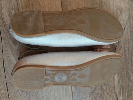 Balerínky, baťa,37