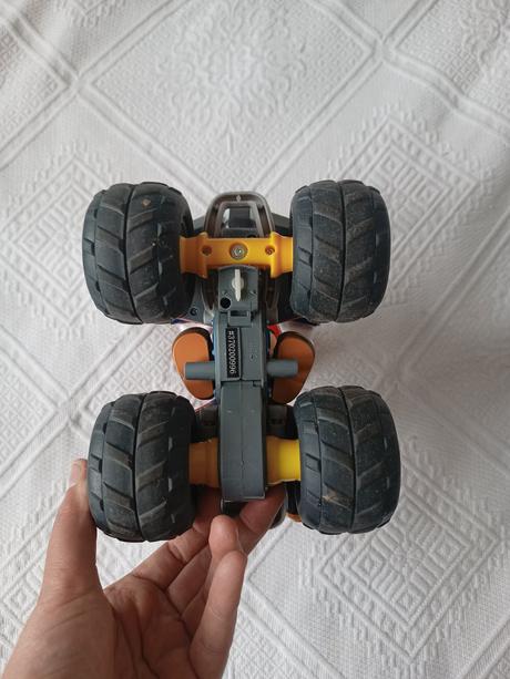 Super mario carerra na dialkove ovladanie, 