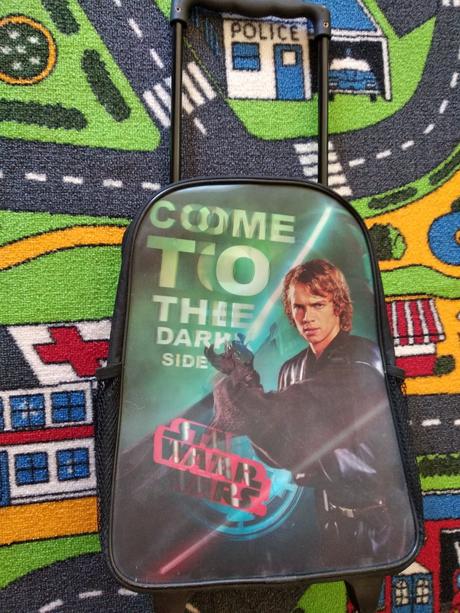 Detský ruksak na kolieskach, 