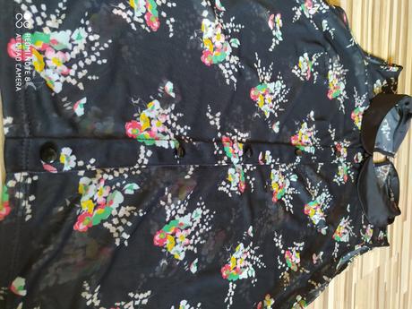 Predám blúzku, atmosphere,m