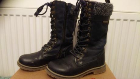 Dievčenské čižmy baťa, č 33, baťa,33