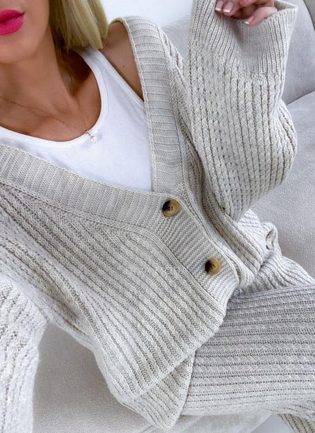 Nový štrikovany komplet uni veľkosť, 