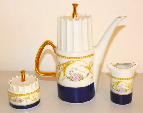 Porcelánová starožitná súprava,