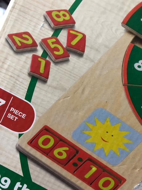 Play tive drevená hra s hodinami na učenie, 