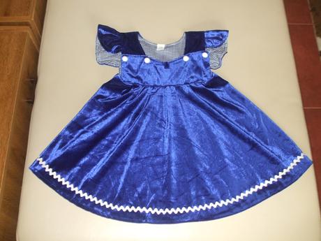 Sametové šatičky, 92