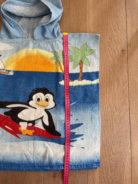 Uterák s kapucňou cez hlavu / pončo, 