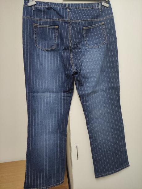 Široké moderné rifle..46-48, xxxl