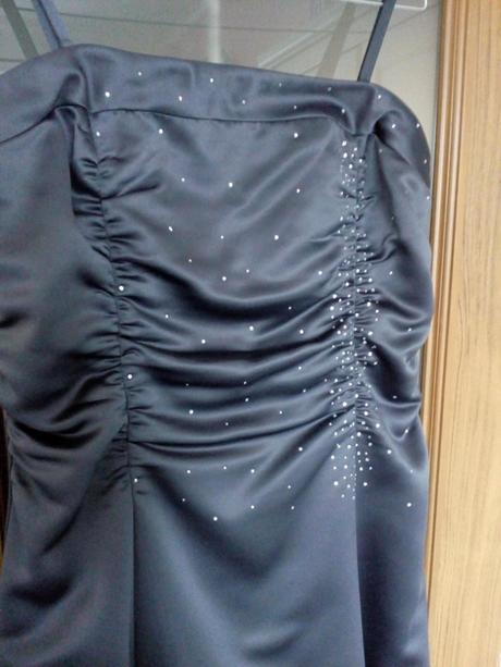 Antracitove spolocenske/plesove saty, 42