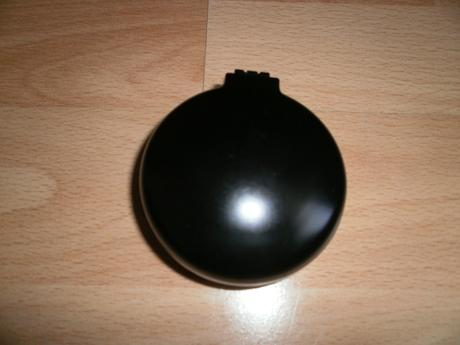 Hrebeň so zrkadlom, 