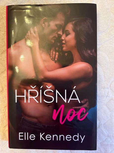 Elle kennedy -  hříšná noc, 