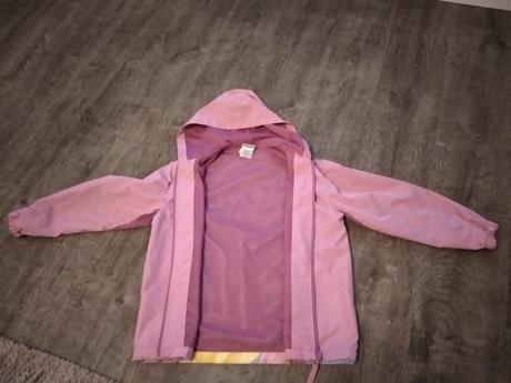 Prechodná vetrovka, disney,146