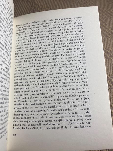 Krásna stará retro kniha babička božena němcová,