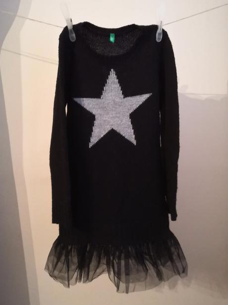 Vlnené šaty s tylovým spodokom, benetton,122