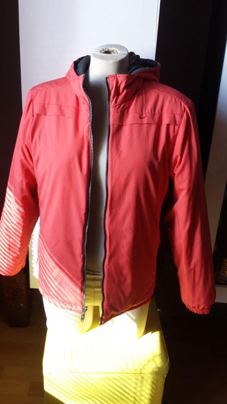 Obojstranna bunda nike, nike,m