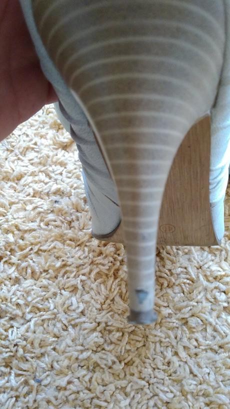 Bielo-sivé lodičky, baťa,40