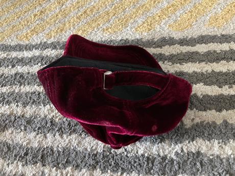 Zamatová šiltovka 116/128, lindex,122