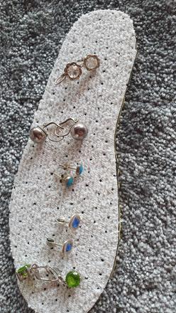 Strieborné náušnice, 