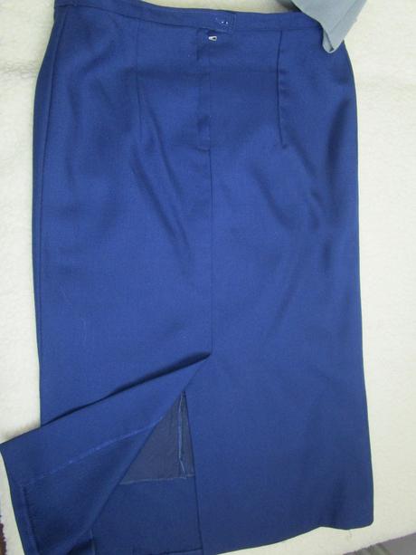 3097. tm. modrý kostým, xl