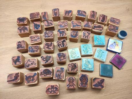 Sada peciatok so zvieratkami,