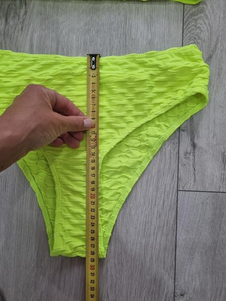 Neónovo zelené bikiny, m