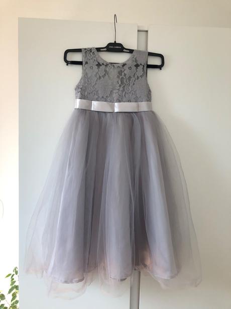 Dlhé slávnostné šaty, 116