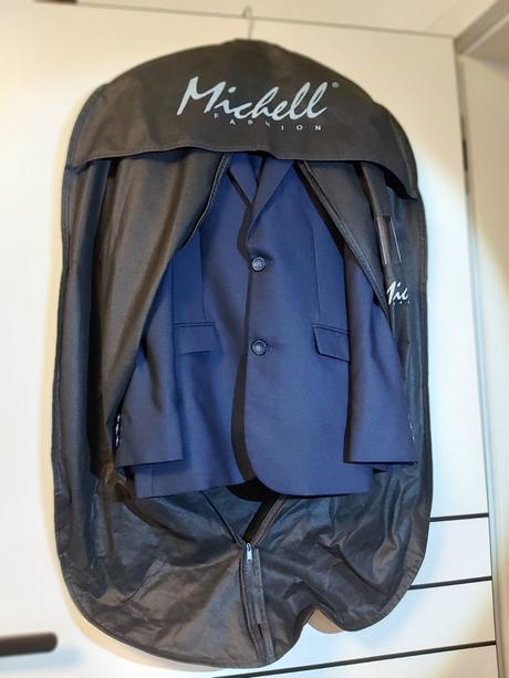 Oblek,veľkosť 152, 152