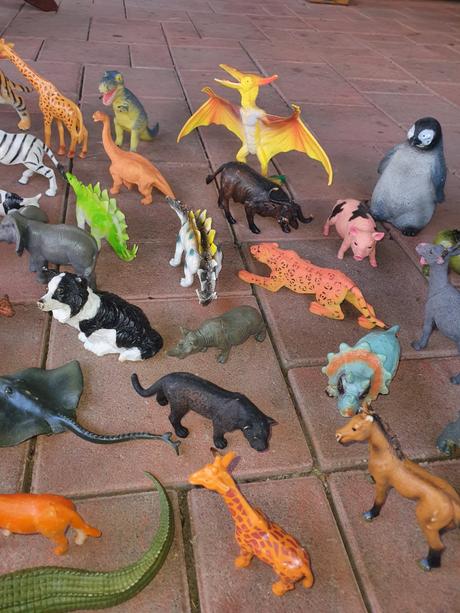 Zvieratá dinosauri postavičky, 