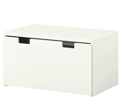 Lavica s priestorom na hračky, 