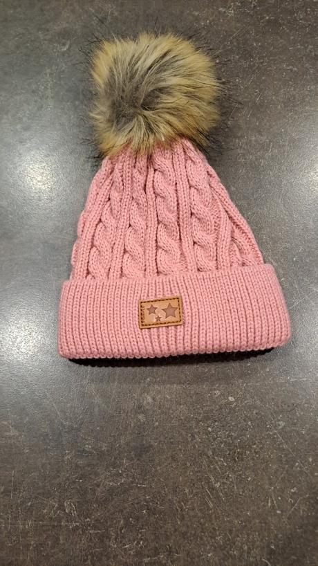 Čiapka na zimu, sinsay,92