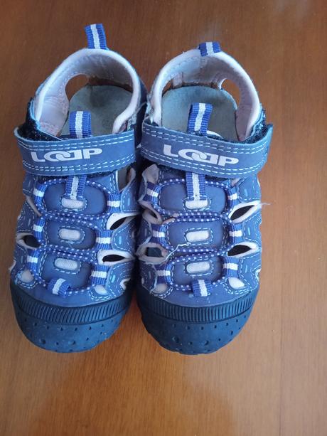 Športové sandálky, 26