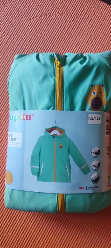 Bunda do dazda, lupilu,122