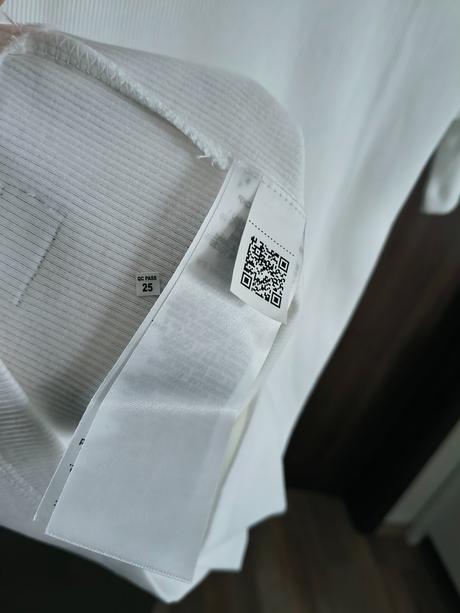 Calvin klein rebrovaný bavlnený top m-l, calvin klein,l / m