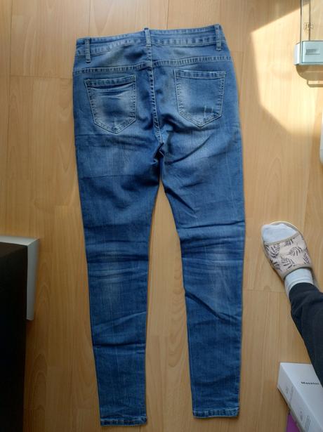 Modre rifle s jemnymi rozparkami, 38