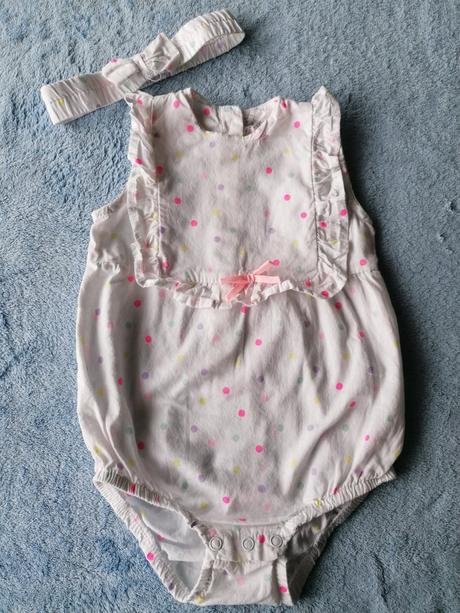 Overal s čelenkou, 80