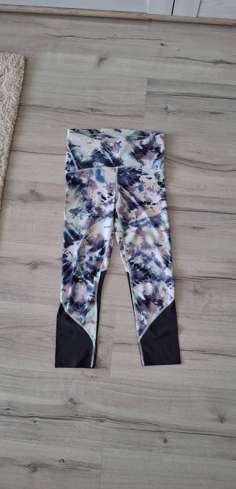 Dámske skrátené legíny under armour, under armour