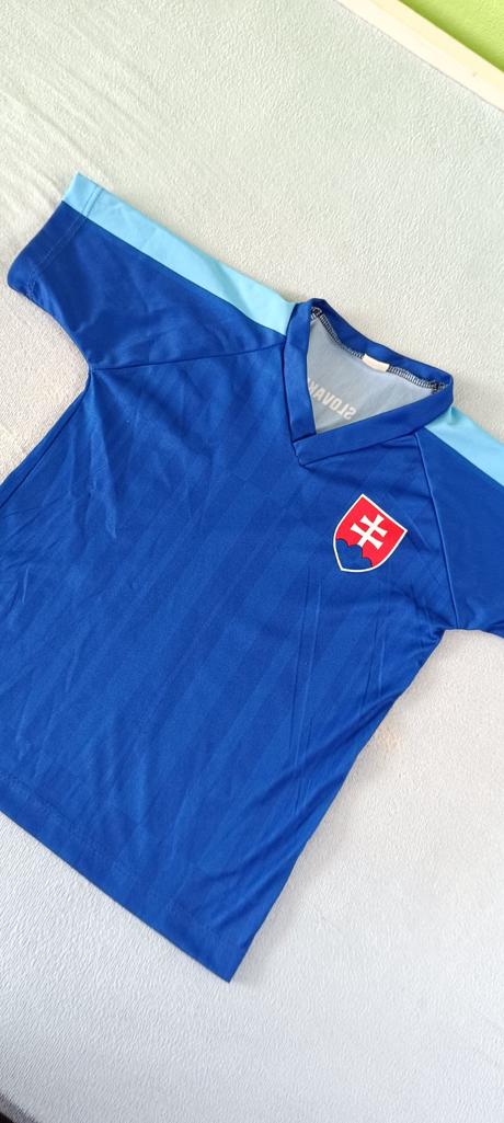 Slovenský futbalový dres meno šimon 122, 122