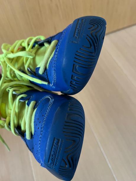 Babolat tenisky na tenis, 36