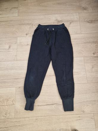 Teplaky 146 reserved, reserved,146