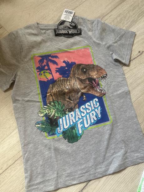 Súprava jurassic world, 140 / 146