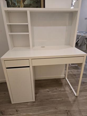 Písací stôl micke s nadstavcom ikea, 