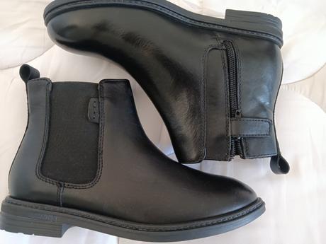 Nové prechodné členkové celokožené chelsea  baťa, baťa,33